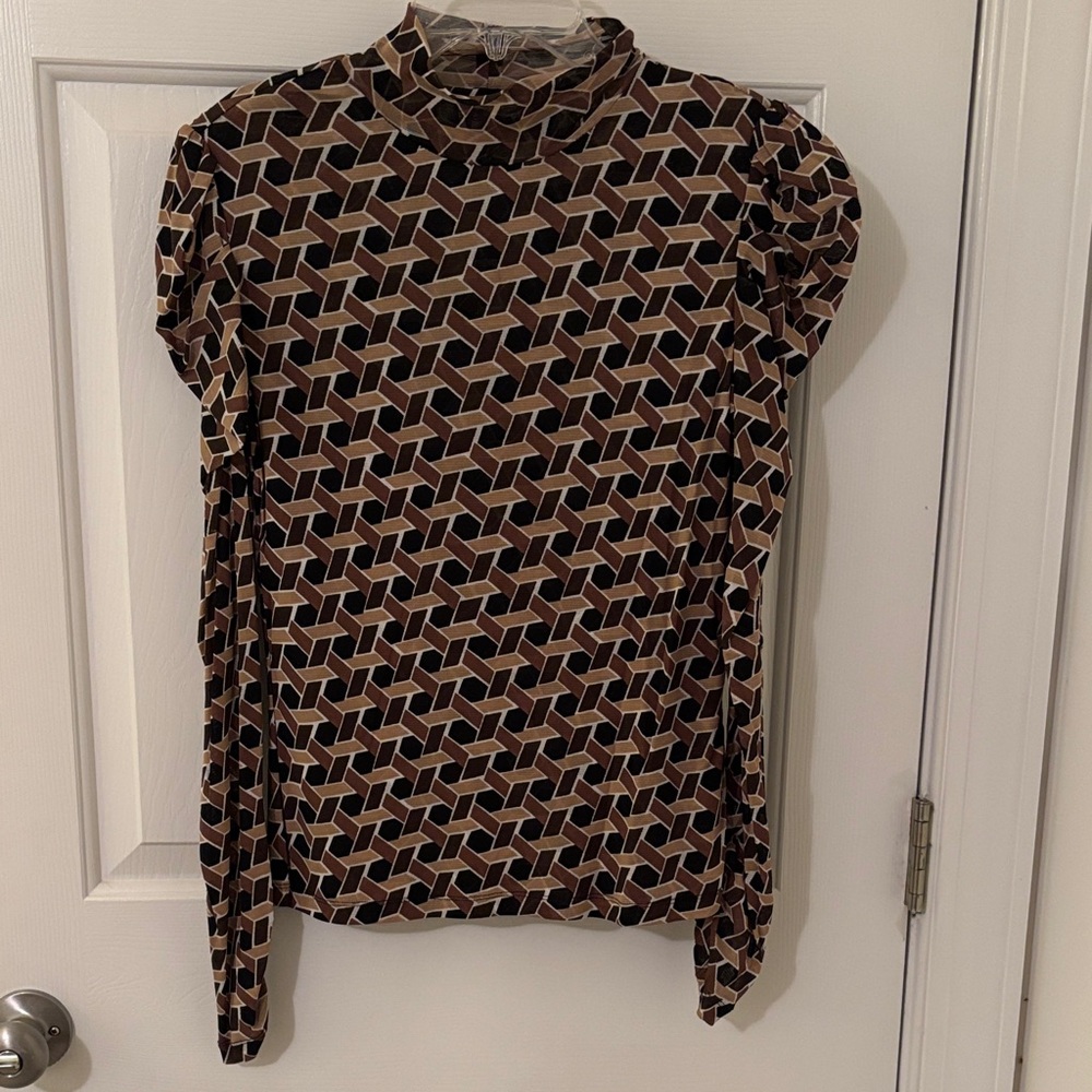 Diane Von Furstenberg Brown and Cream Patterned Top Puckered Sleeves
